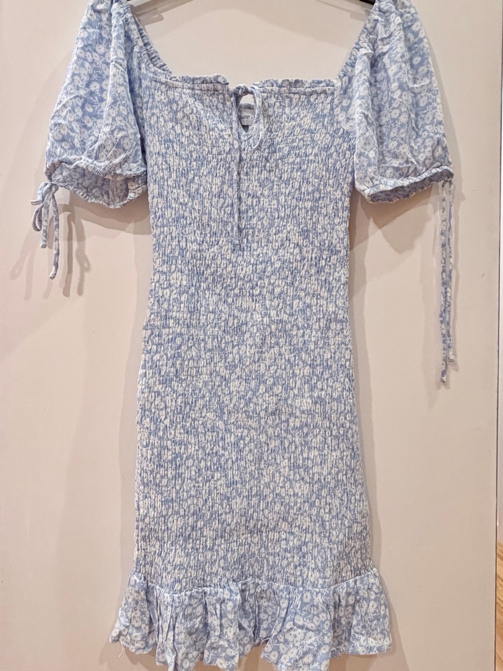 Lost + Wander Light Blue Floral Smocked Puff-Sleeve Midi Dress